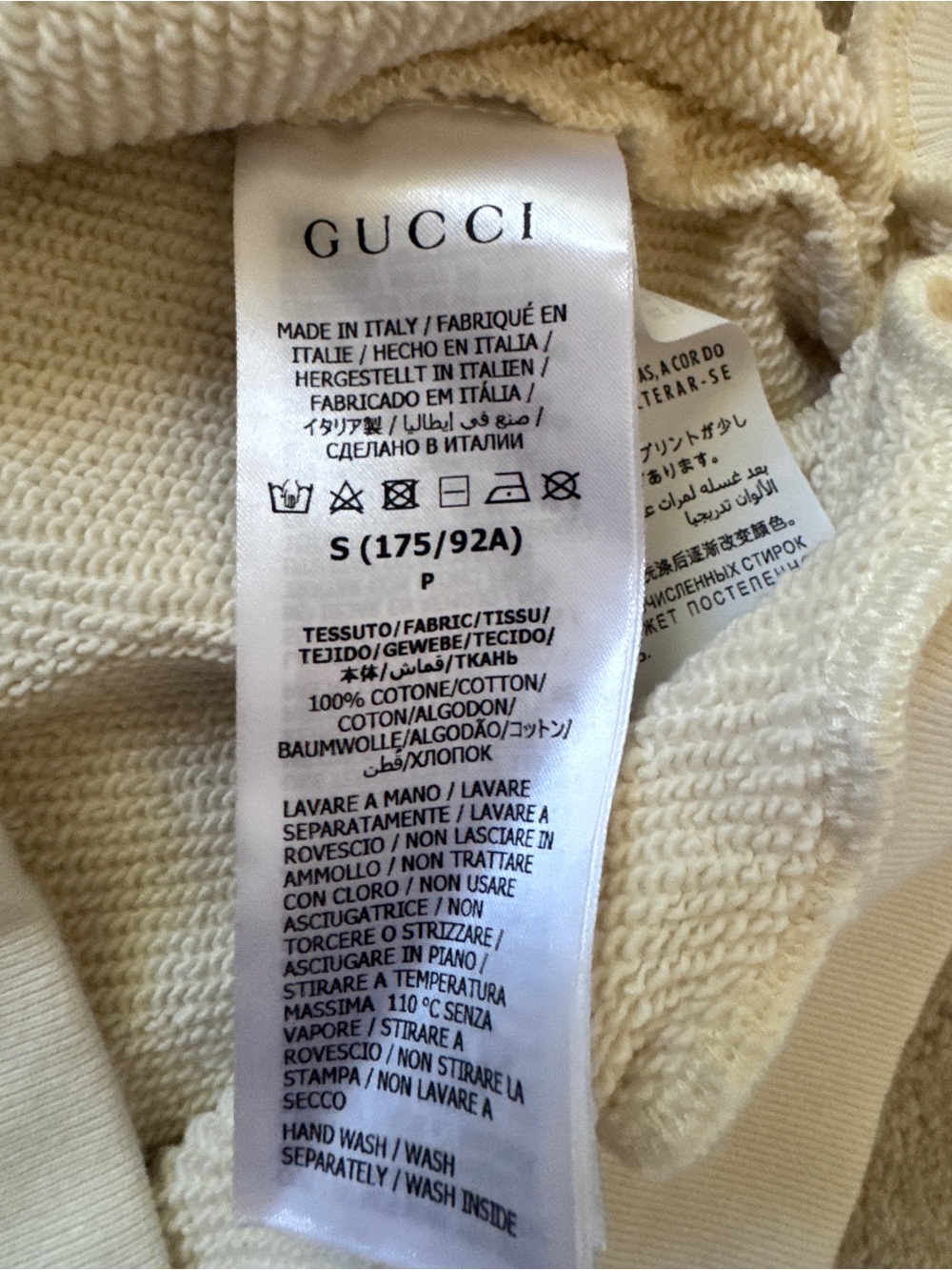 Gucci White Hoodie with Gucci and its logo on the front - Picture 6 of 10